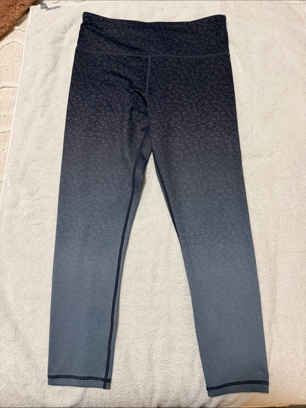 Zyia High-Waist Ombre Active Leggings - Black/Gray